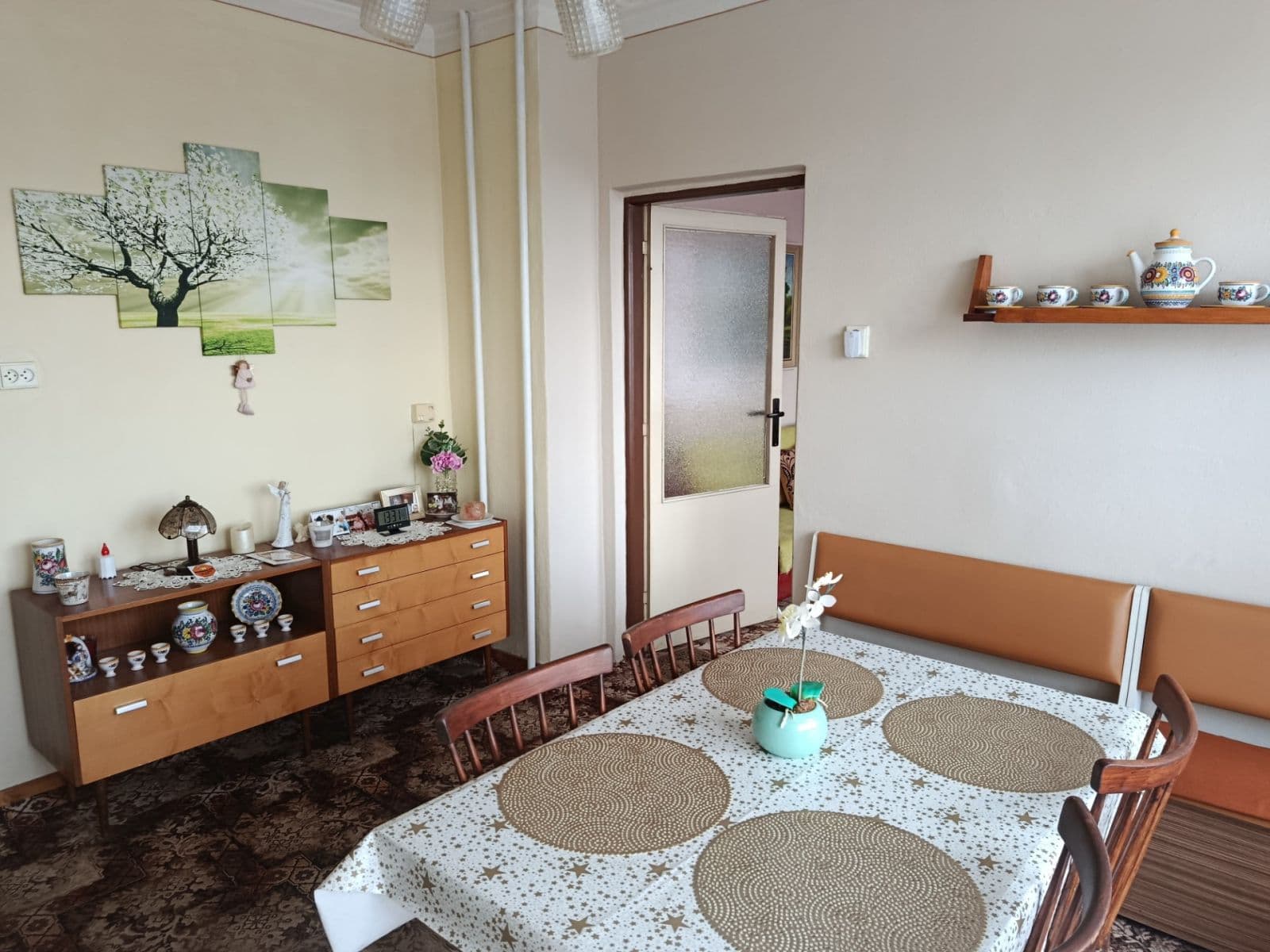 Predaj domu 180 m², pozemek 100 m², Koryčany, Zlínský kraj Predaj domu 180 m², pozemek 100 m², Koryčany, Zlínský kraj