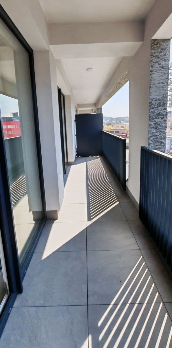 Prenájom bytu 2-izbový 56 m², Poděbradská, Praha, Praha Prenájom bytu 2-izbový 56 m², Poděbradská, Praha, Praha