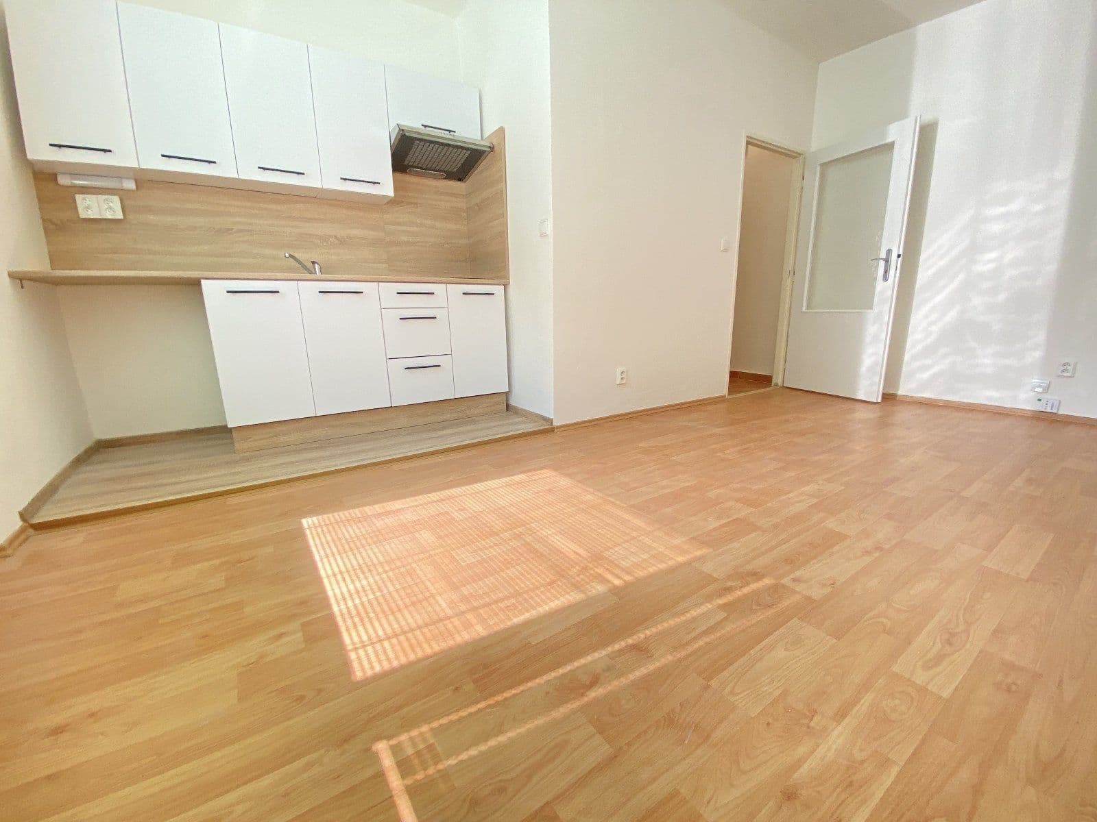 Prenájom bytu 1-izbový 21 m², Jožky Jabůrkové, Havířov, Moravskoslezský kraj Prenájom bytu 1-izbový 21 m², Jožky Jabůrkové, Havířov, Moravskoslezský kraj
