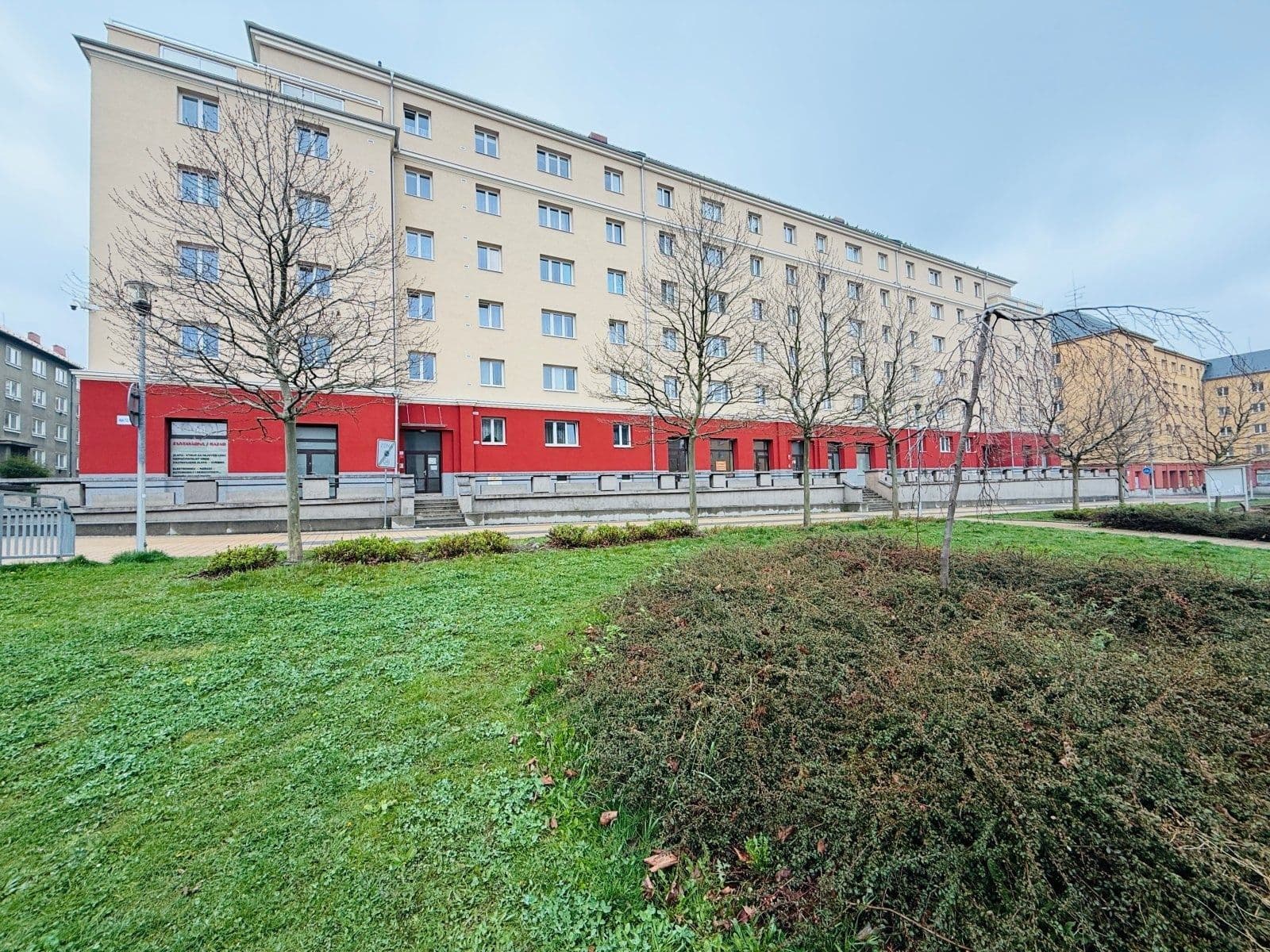 Prenájom bytu 2-izbový 56 m², nám. T. G. Masaryka, Havířov, Moravskoslezský kraj Prenájom bytu 2-izbový 56 m², nám. T. G. Masaryka, Havířov, Moravskoslezský kraj