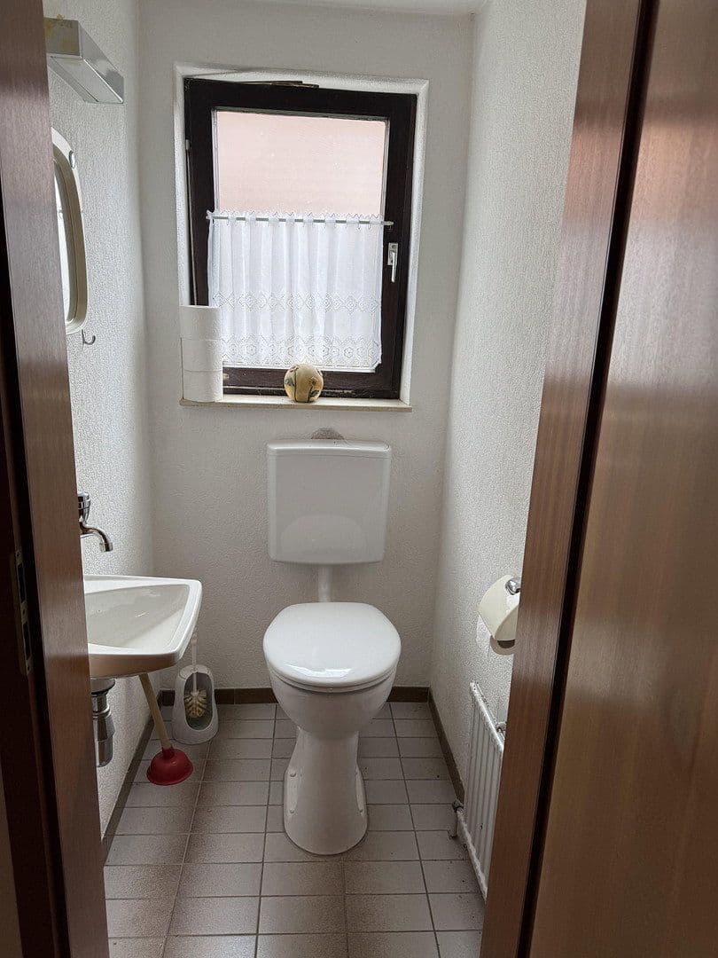 Predaj domu 170 m², pozemek 520 m², Ringstraße 19/1, Zaberfeld, Bádensko-Wurttembersko Predaj domu 170 m², pozemek 520 m², Ringstraße 19/1, Zaberfeld, Bádensko-Wurttembersko