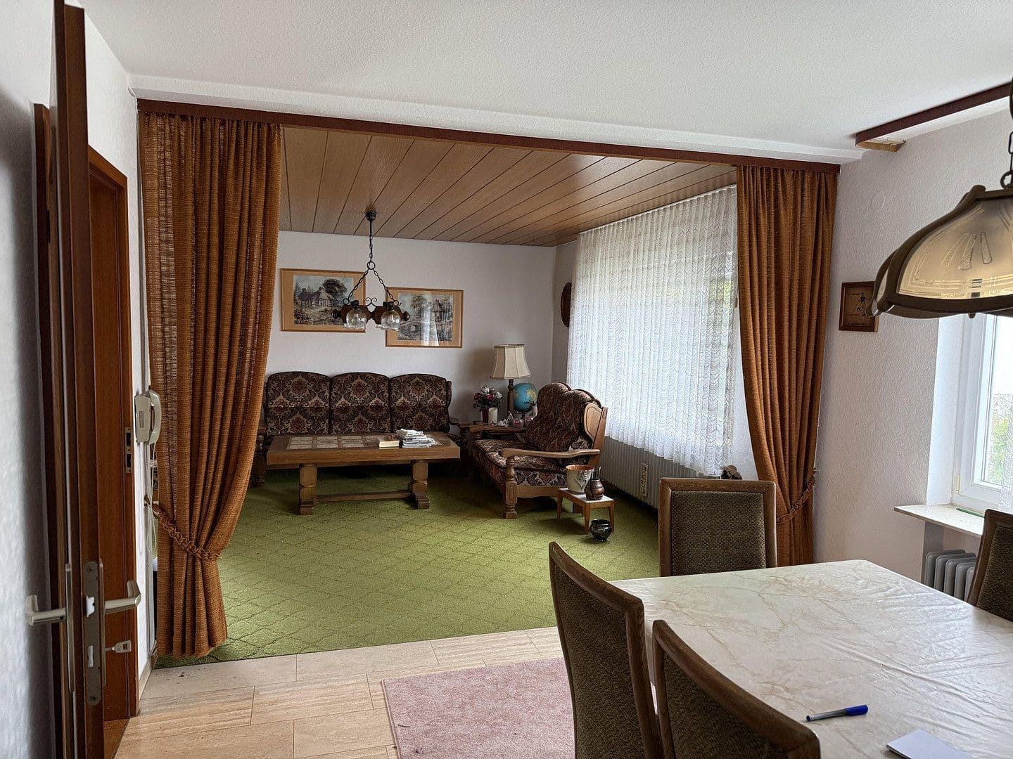 Predaj domu 170 m², pozemek 520 m², Ringstraße 19/1, Zaberfeld, Bádensko-Wurttembersko Predaj domu 170 m², pozemek 520 m², Ringstraße 19/1, Zaberfeld, Bádensko-Wurttembersko