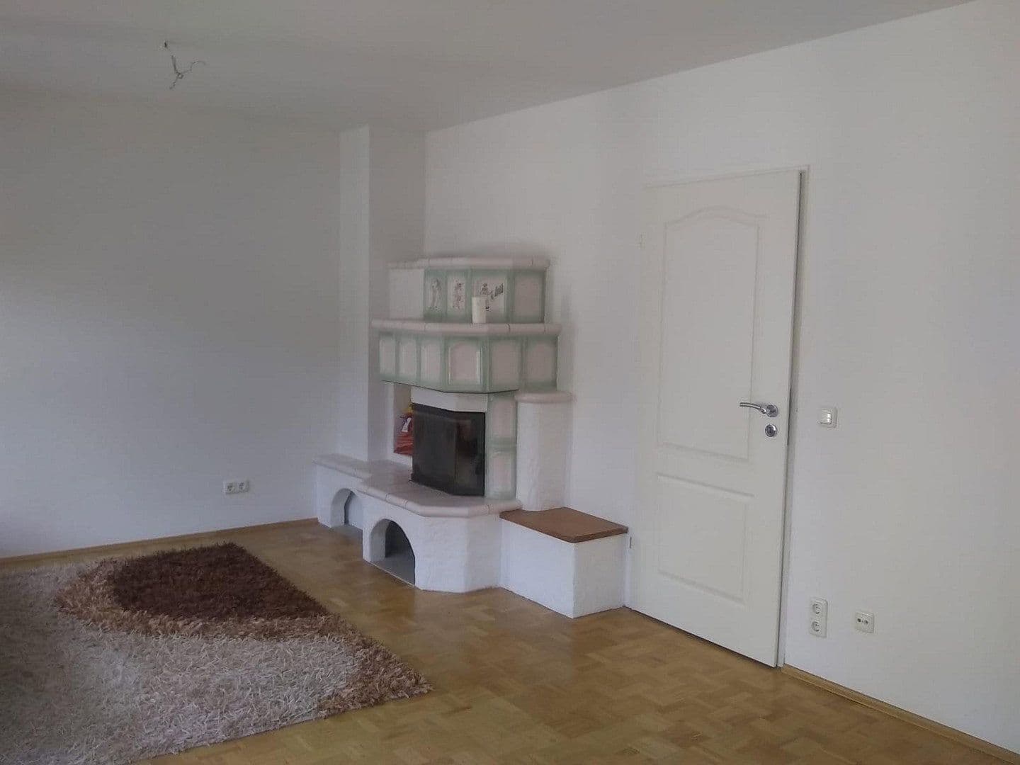 Prenájom domu 148 m², pozemek 233 m², Neubiber, Bavorsko Prenájom domu 148 m², pozemek 233 m², Neubiber, Bavorsko