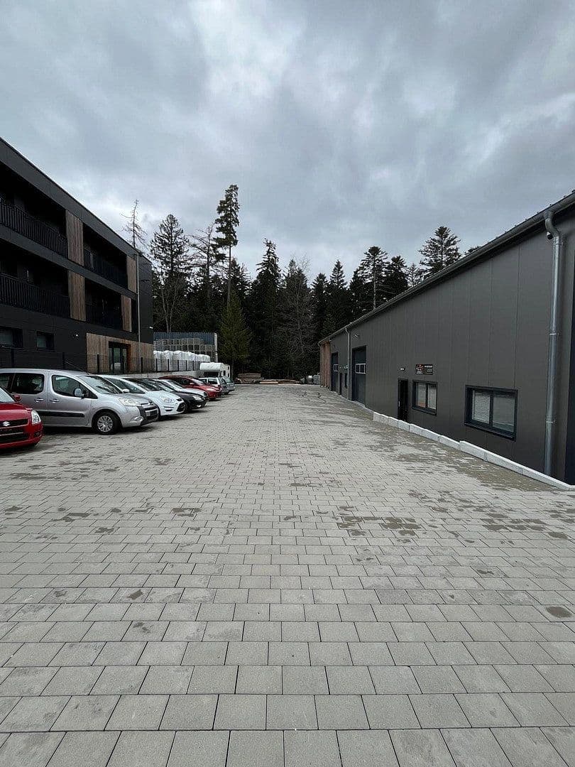 Prenájom nebytového priestoru 800 m², Benzstraße 15, Schömberg, Bádensko-Wurttembersko Prenájom nebytového priestoru 800 m², Benzstraße 15, Schömberg, Bádensko-Wurttembersko