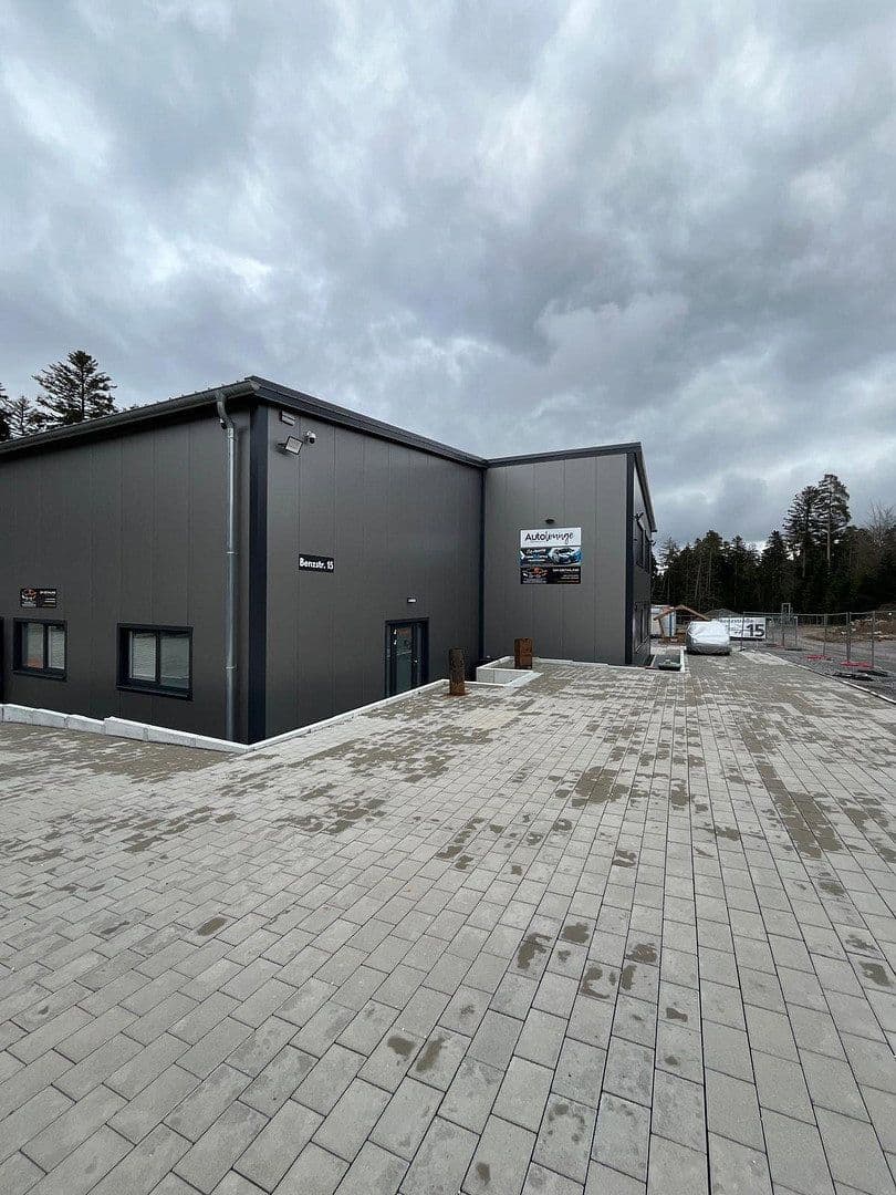 Prenájom nebytového priestoru 800 m², Benzstraße 15, Schömberg, Bádensko-Wurttembersko Prenájom nebytového priestoru 800 m², Benzstraße 15, Schömberg, Bádensko-Wurttembersko