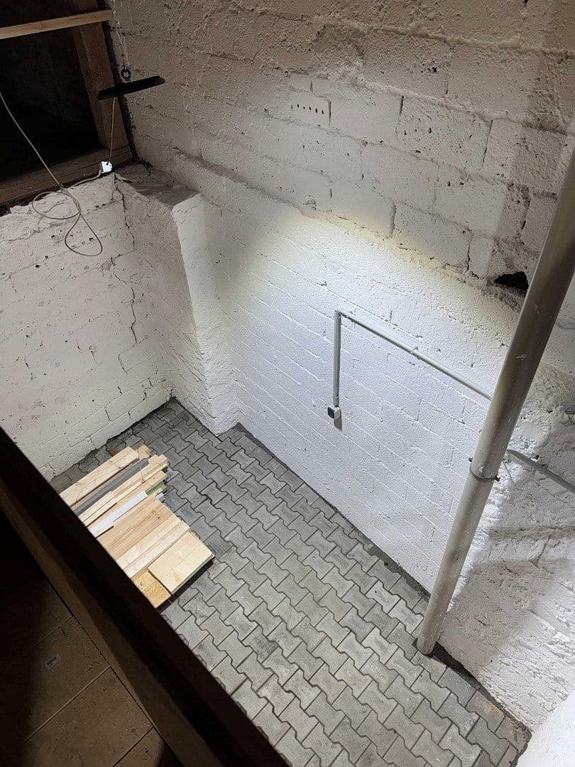 Prenájom nebytového priestoru 140 m², Büdingen, Hesensko Prenájom nebytového priestoru 140 m², Büdingen, Hesensko