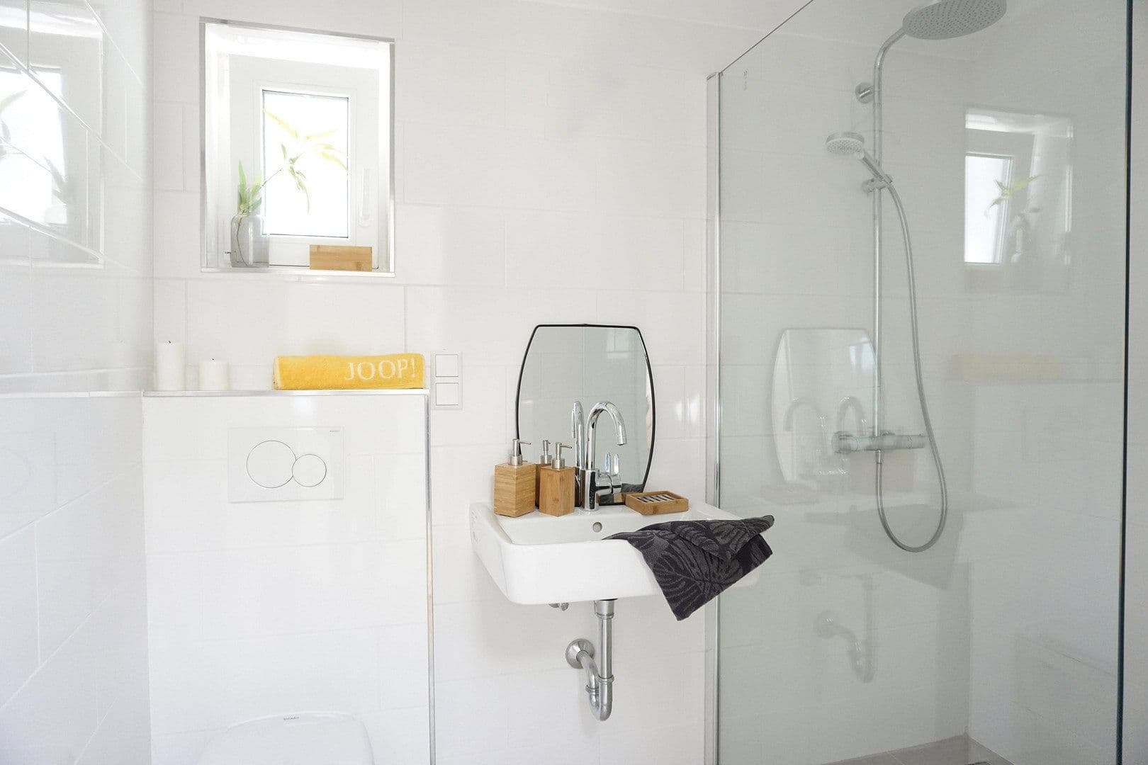 Prenájom bytu 2-izbový 63 m², Kufsteiner Str.30, Stuttgart, Bádensko-Wurttembersko Prenájom bytu 2-izbový 63 m², Kufsteiner Str.30, Stuttgart, Bádensko-Wurttembersko