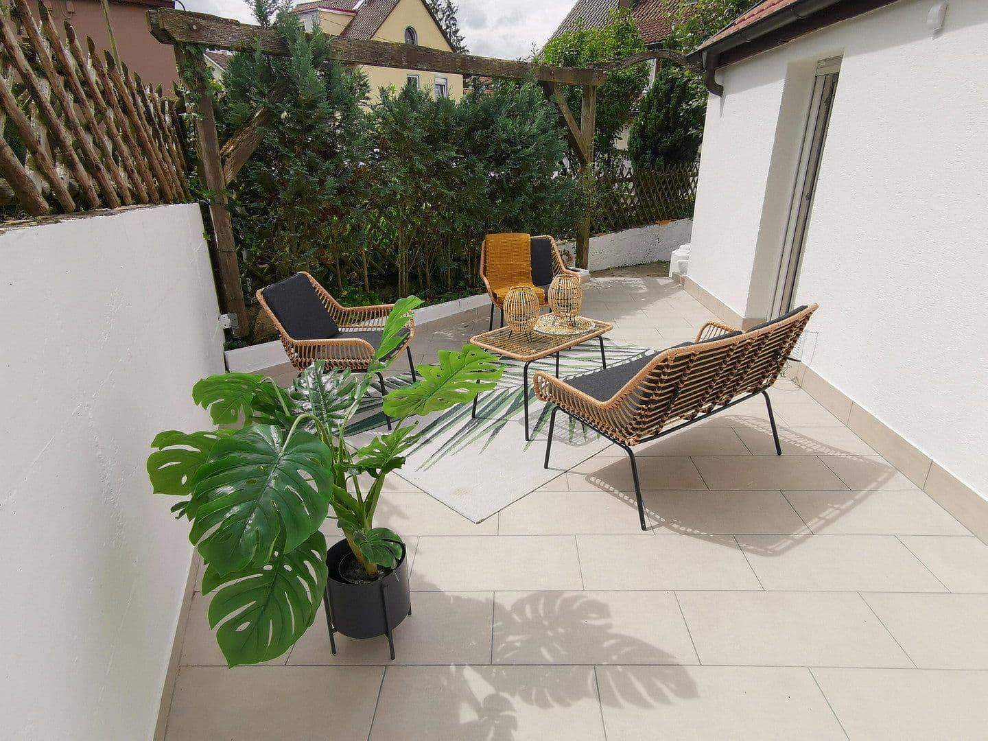 Prenájom bytu 2-izbový 63 m², Kufsteiner Str.30, Stuttgart, Bádensko-Wurttembersko Prenájom bytu 2-izbový 63 m², Kufsteiner Str.30, Stuttgart, Bádensko-Wurttembersko