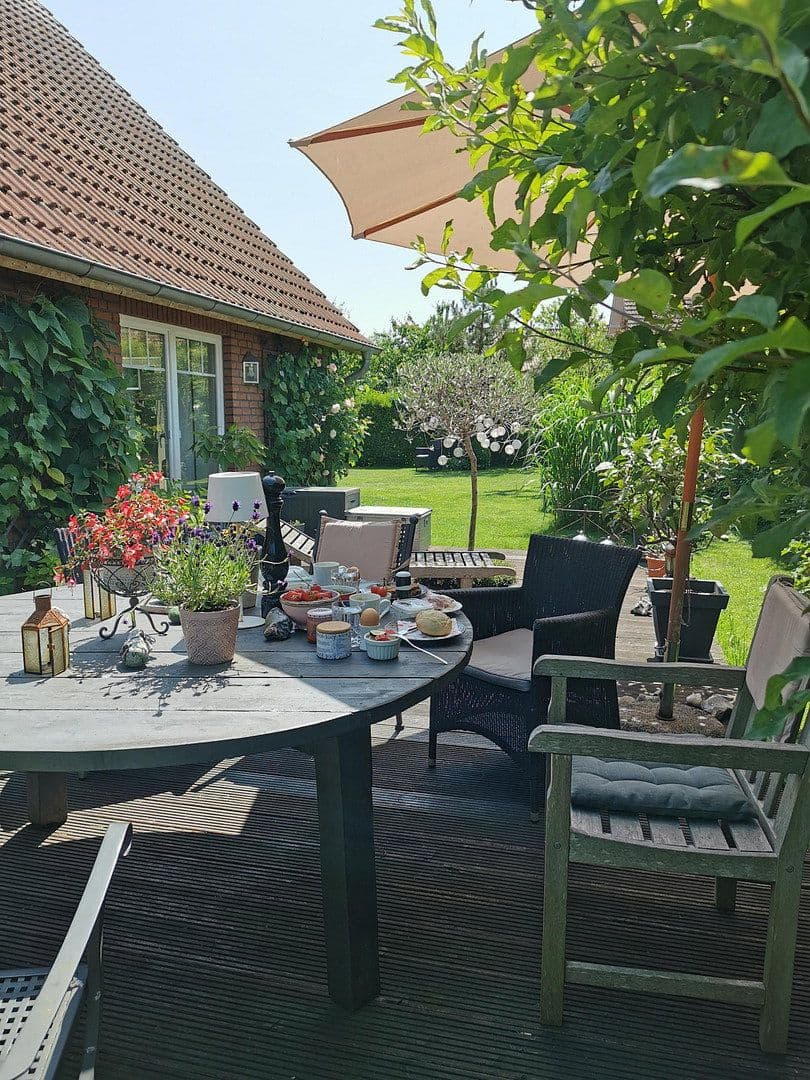 Predaj domu 125 m², pozemek 566 m², Lübeck, Šlezvicko-Holštajnsko Predaj domu 125 m², pozemek 566 m², Lübeck, Šlezvicko-Holštajnsko