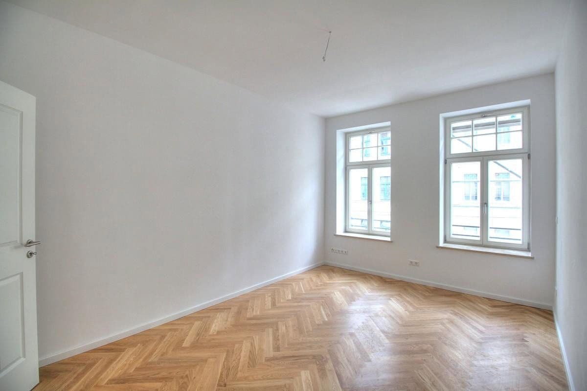 Prenájom bytu 2-izbový 66 m², Leipzig, Sasko Prenájom bytu 2-izbový 66 m², Leipzig, Sasko