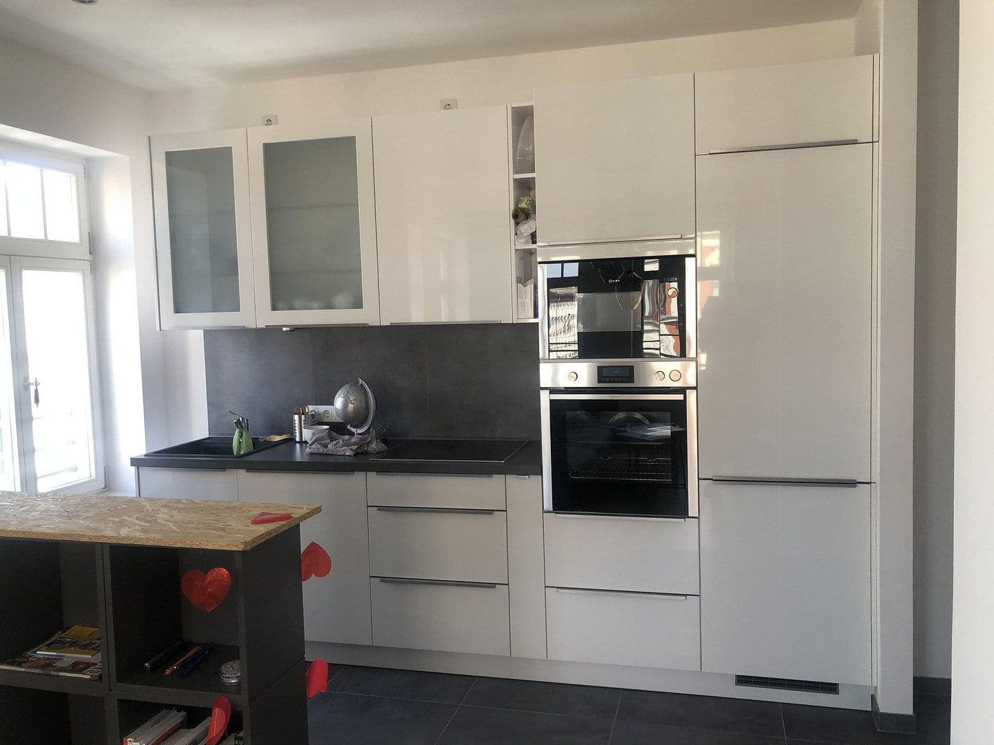 Prenájom bytu 2-izbový 66 m², Leipzig, Sasko Prenájom bytu 2-izbový 66 m², Leipzig, Sasko