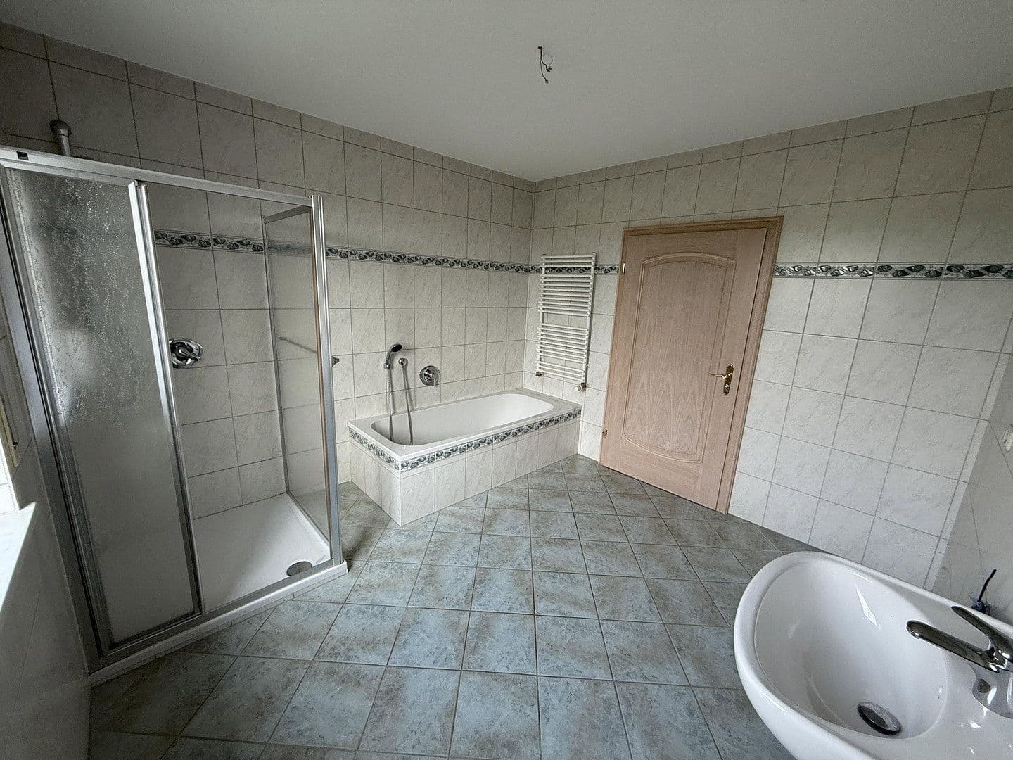 Prenájom bytu 3-izbový 102 m², Schillerstraße 21, Neufahrn in Niederbayern, Bavorsko Prenájom bytu 3-izbový 102 m², Schillerstraße 21, Neufahrn in Niederbayern, Bavorsko