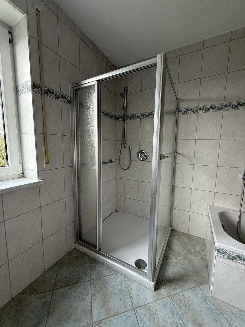 Prenájom bytu 3-izbový 102 m², Schillerstraße 21, Neufahrn in Niederbayern, Bavorsko Prenájom bytu 3-izbový 102 m², Schillerstraße 21, Neufahrn in Niederbayern, Bavorsko