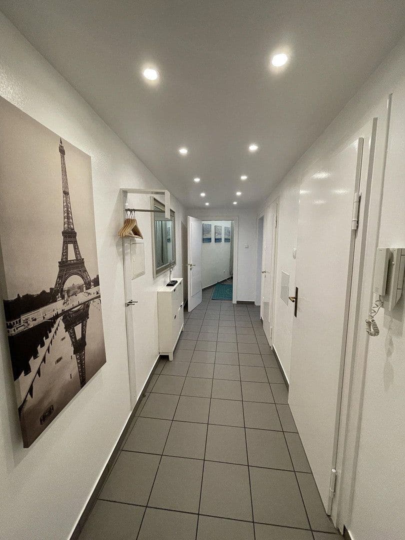 Predaj bytu 2-izbový 57 m², Berger Str. 23, Düsseldorf, Severné Porýnie - Westfálsko Predaj bytu 2-izbový 57 m², Berger Str. 23, Düsseldorf, Severné Porýnie - Westfálsko