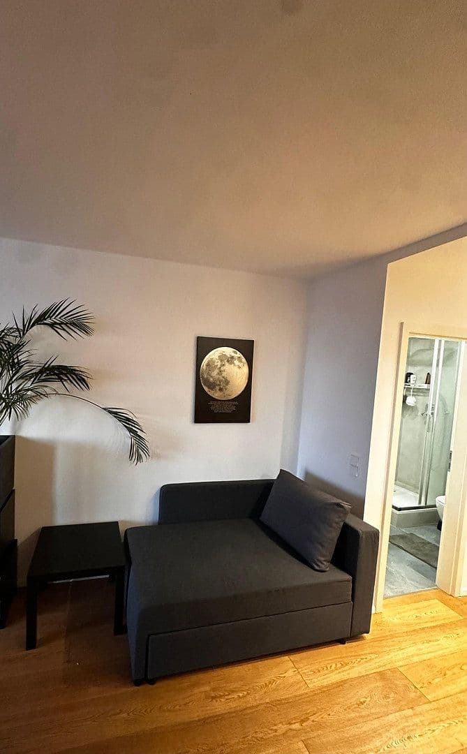 Prenájom bytu 1-izbový 36 m², Thersienhöhe 6c, München - Schwanthalerhöhe, Bavorsko Prenájom bytu 1-izbový 36 m², Thersienhöhe 6c, München - Schwanthalerhöhe, Bavorsko