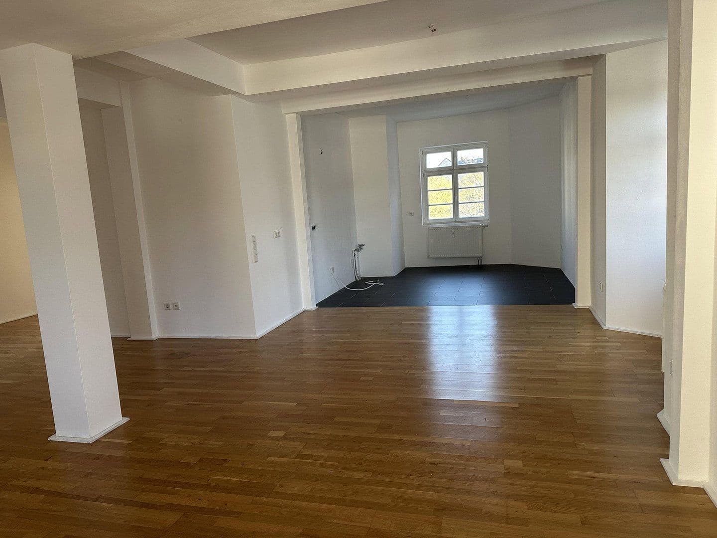 Prenájom bytu 3-izbový 82 m², Liebfrauenstraße 55, Gelsenkirchen, Severné Porýnie - Westfálsko Prenájom bytu 3-izbový 82 m², Liebfrauenstraße 55, Gelsenkirchen, Severné Porýnie - Westfálsko
