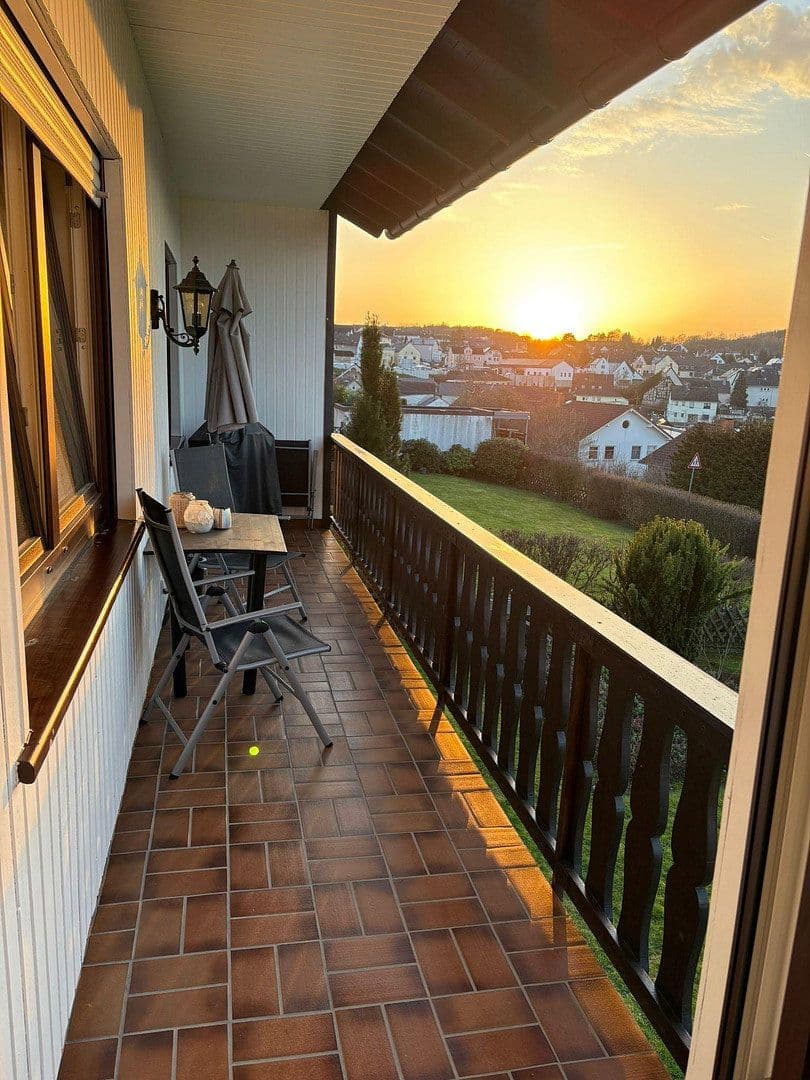 Prenájom bytu 4-izbový 119 m², Moselstraße 9, Nentershausen, Porýnie-Falcko Prenájom bytu 4-izbový 119 m², Moselstraße 9, Nentershausen, Porýnie-Falcko