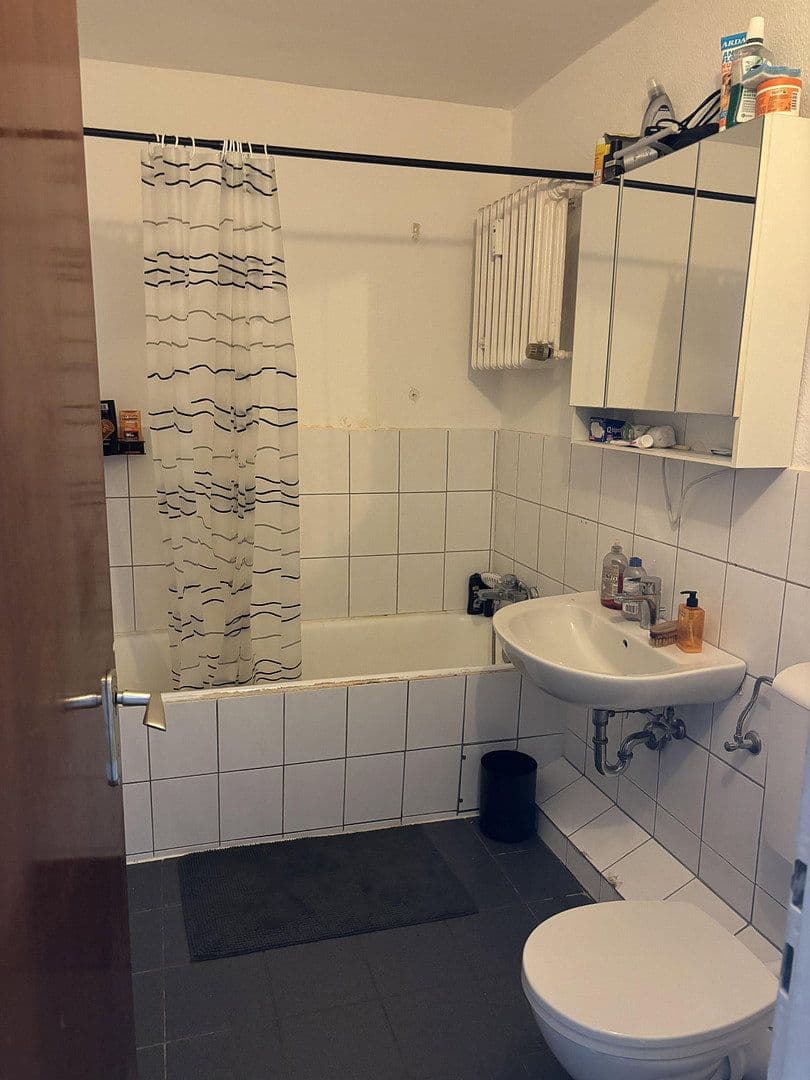 Predaj bytu 2-izbový 62 m², Würzburgerstraße 59, Köln, Severné Porýnie - Westfálsko Predaj bytu 2-izbový 62 m², Würzburgerstraße 59, Köln, Severné Porýnie - Westfálsko