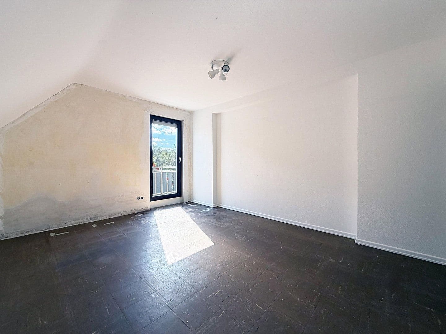 Predaj domu 306 m², pozemek 673 m², Penningsfelder Weg 89, Köln, Severné Porýnie - Westfálsko Predaj domu 306 m², pozemek 673 m², Penningsfelder Weg 89, Köln, Severné Porýnie - Westfálsko
