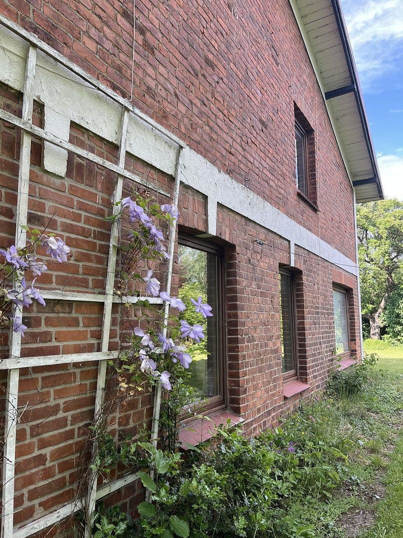 Predaj domu 374 m², pozemek 2.144 m², Wentorf (Amt Sandesneben), Šlezvicko-Holštajnsko Predaj domu 374 m², pozemek 2.144 m², Wentorf (Amt Sandesneben), Šlezvicko-Holštajnsko