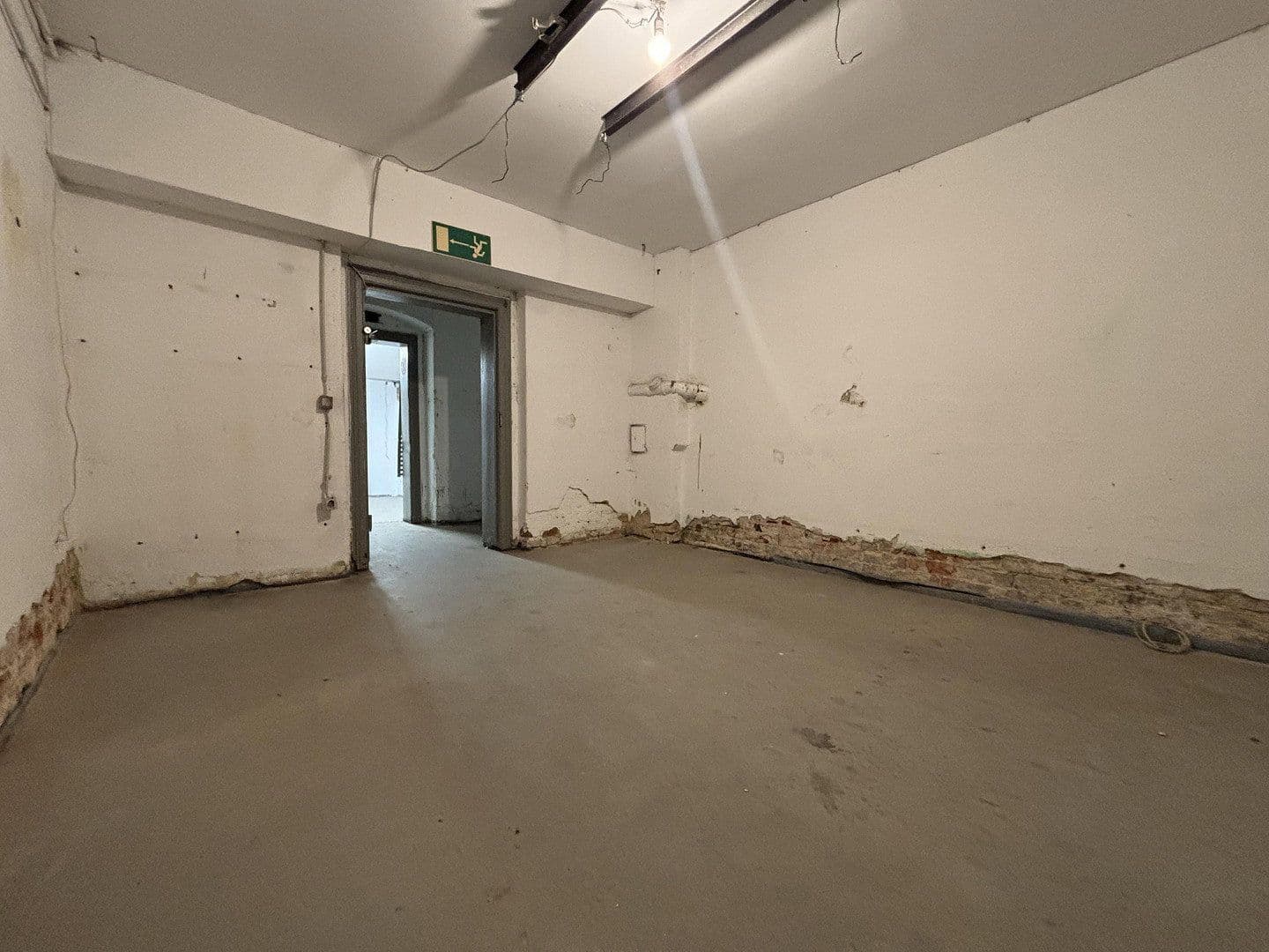 Prenájom nebytového priestoru 80 m², Oppelner Straße 33, Berlin, Berlín Prenájom nebytového priestoru 80 m², Oppelner Straße 33, Berlin, Berlín