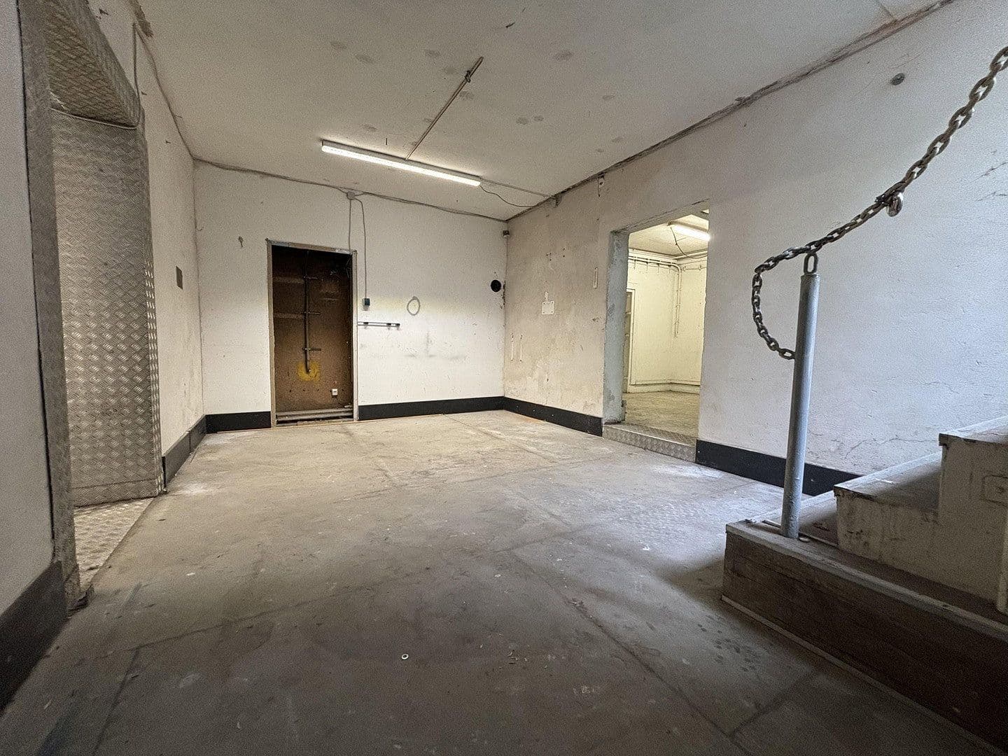 Prenájom nebytového priestoru 80 m², Oppelner Straße 33, Berlin, Berlín Prenájom nebytového priestoru 80 m², Oppelner Straße 33, Berlin, Berlín