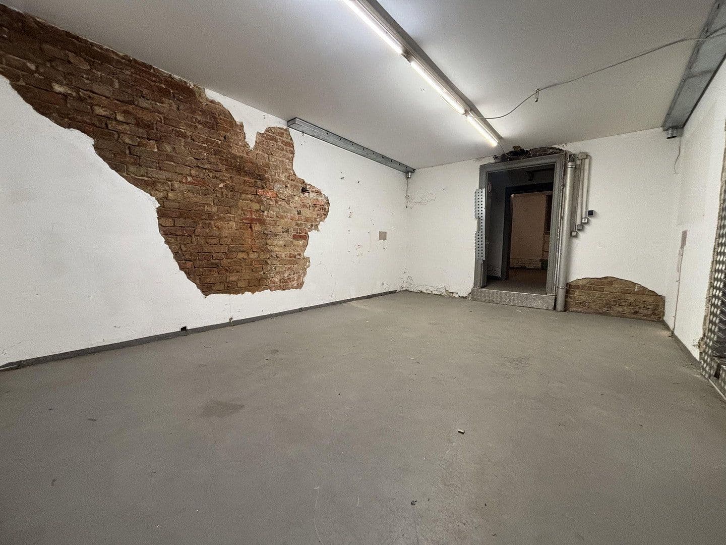 Prenájom nebytového priestoru 80 m², Oppelner Straße 33, Berlin, Berlín Prenájom nebytového priestoru 80 m², Oppelner Straße 33, Berlin, Berlín