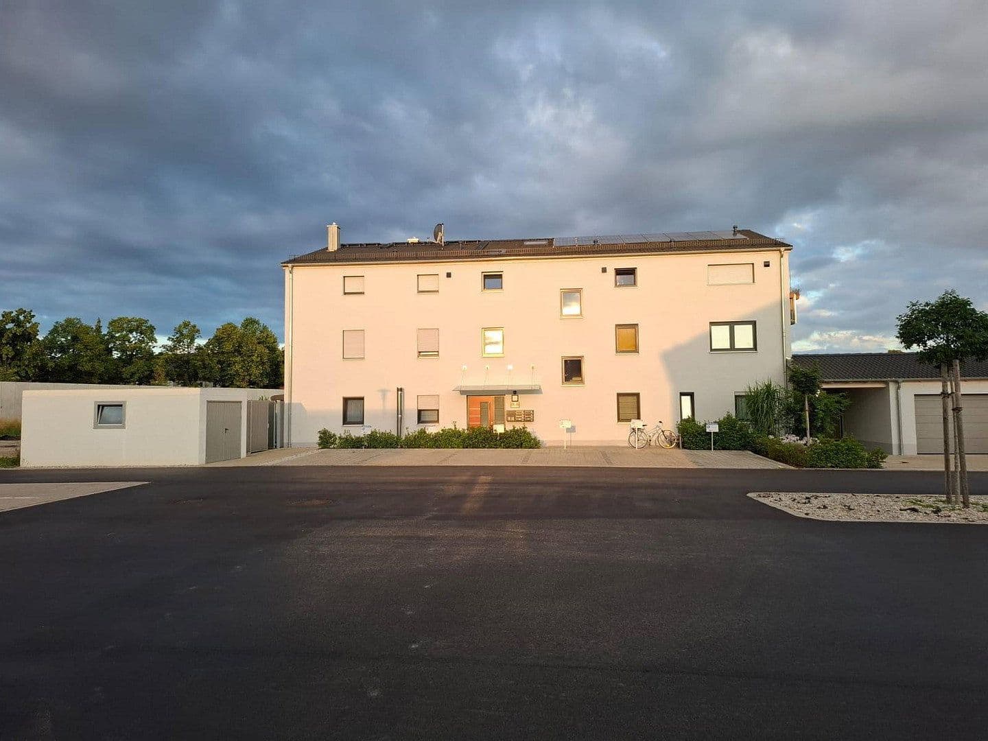 Prenájom bytu 2-izbový 71 m², Lavendelweg 3, Kirchheim b. München, Bavorsko Prenájom bytu 2-izbový 71 m², Lavendelweg 3, Kirchheim b. München, Bavorsko