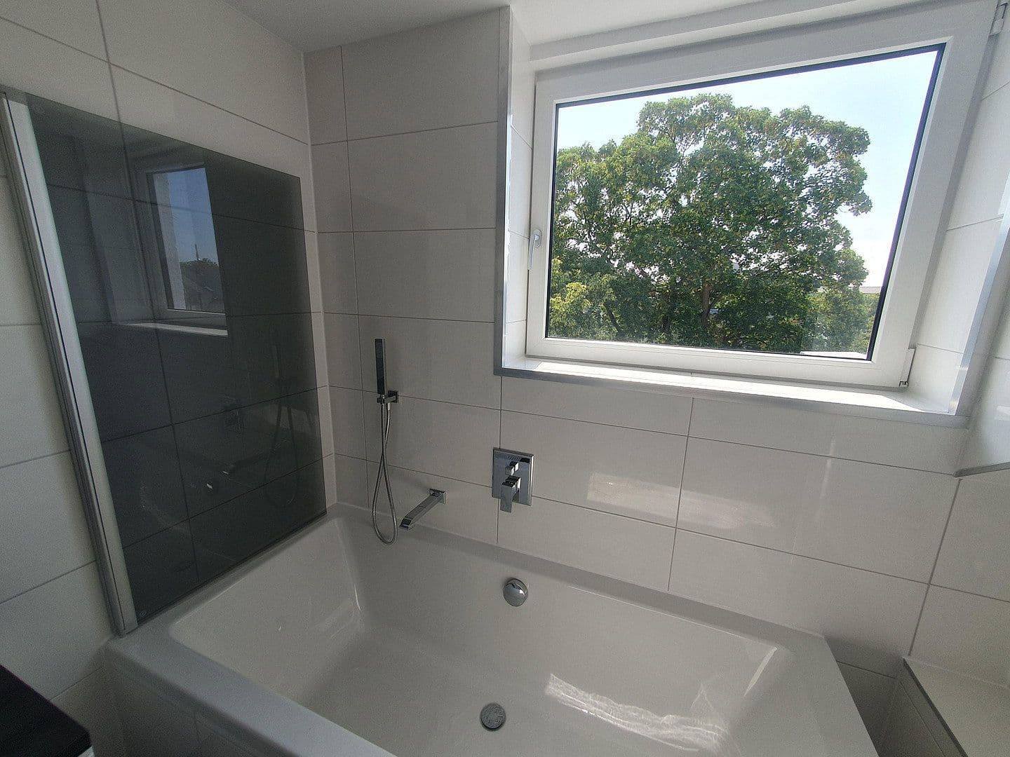 Predaj bytu 6-izbový 152 m², Wilhelm-Leuschner-Str. 40, Darmstadt, Hesensko Predaj bytu 6-izbový 152 m², Wilhelm-Leuschner-Str. 40, Darmstadt, Hesensko