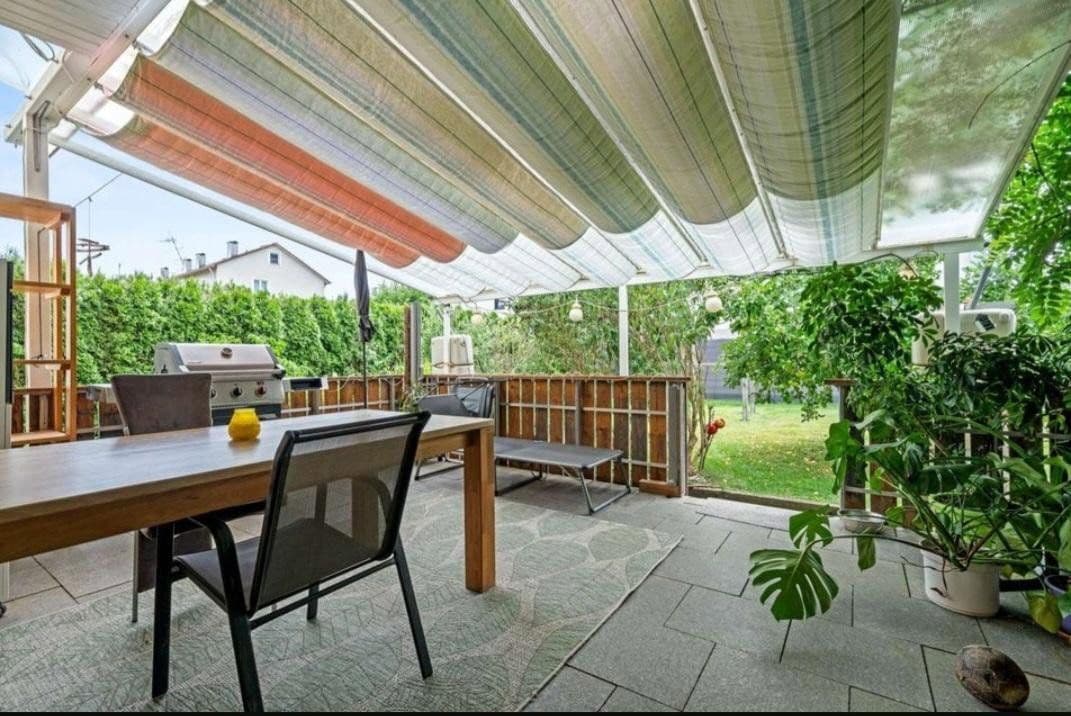 Predaj domu 152 m², pozemek 637 m², Bad Saulgau, Bádensko-Wurttembersko Predaj domu 152 m², pozemek 637 m², Bad Saulgau, Bádensko-Wurttembersko