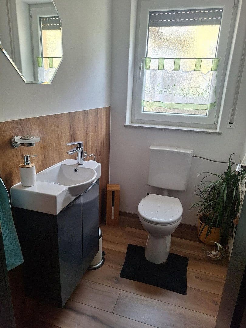 Predaj domu 152 m², pozemek 637 m², Bad Saulgau, Bádensko-Wurttembersko Predaj domu 152 m², pozemek 637 m², Bad Saulgau, Bádensko-Wurttembersko
