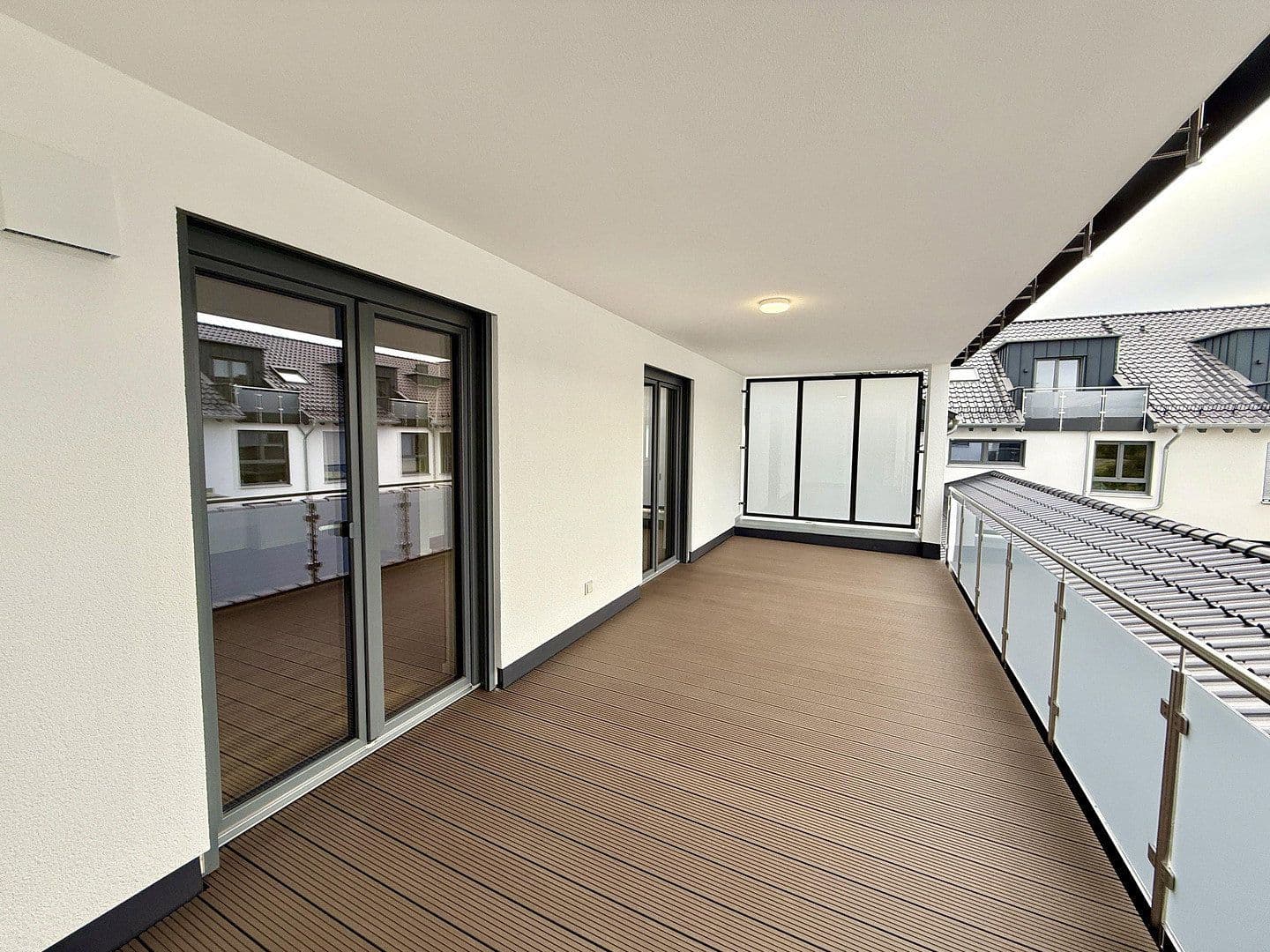 Prenájom bytu 3-izbový 92 m², Neunkirchen-Seelscheid, Severné Porýnie - Westfálsko Prenájom bytu 3-izbový 92 m², Neunkirchen-Seelscheid, Severné Porýnie - Westfálsko