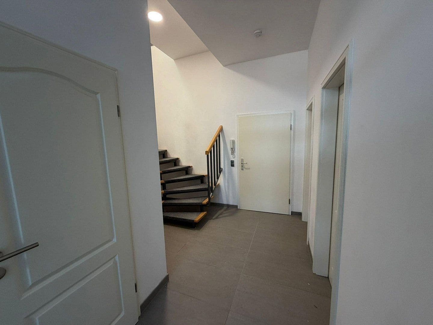 Prenájom bytu 1-izbový 297 m², Wörthstraße 1B, Bamberg, Bavorsko Prenájom bytu 1-izbový 297 m², Wörthstraße 1B, Bamberg, Bavorsko