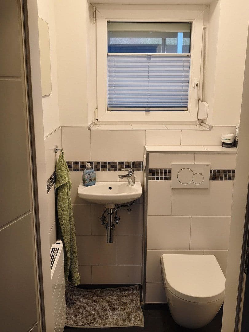Predaj domu 120 m², pozemek 697 m², Schwerin, Meklenbursko-Predpomoransko Predaj domu 120 m², pozemek 697 m², Schwerin, Meklenbursko-Predpomoransko