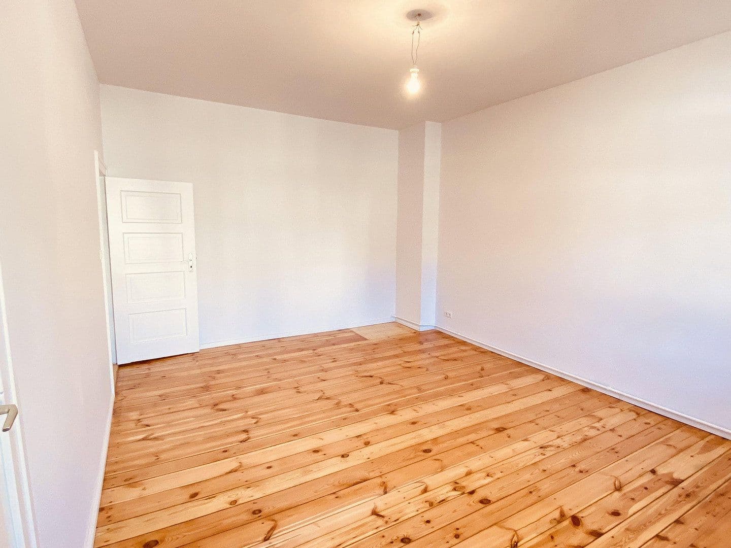 Predaj bytu 4-izbový 144 m², Sponholzstraße 40, Berlin, Berlín Predaj bytu 4-izbový 144 m², Sponholzstraße 40, Berlin, Berlín