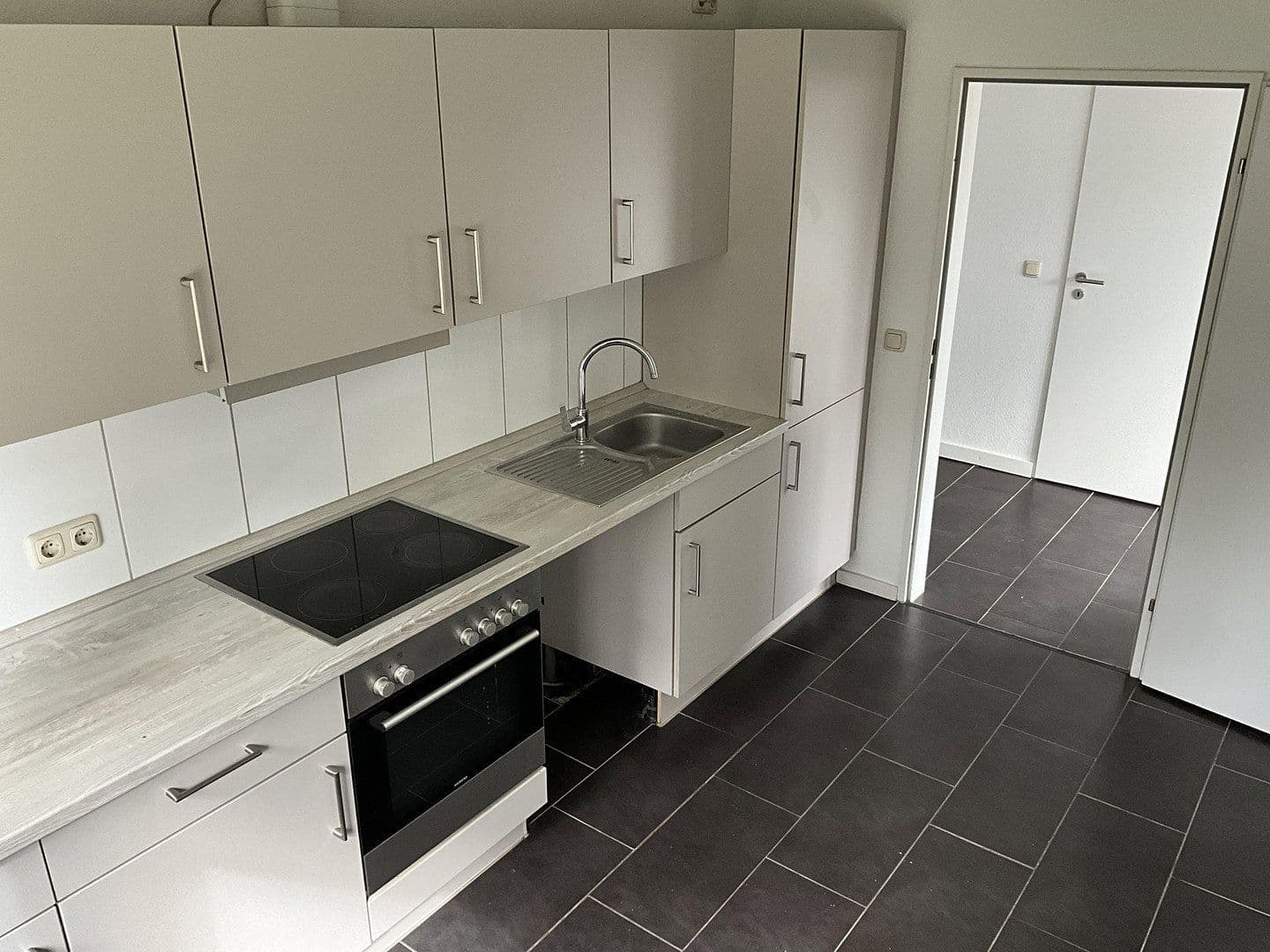Predaj domu 110 m², pozemek 770 m², Fitzbek, Šlezvicko-Holštajnsko Predaj domu 110 m², pozemek 770 m², Fitzbek, Šlezvicko-Holštajnsko