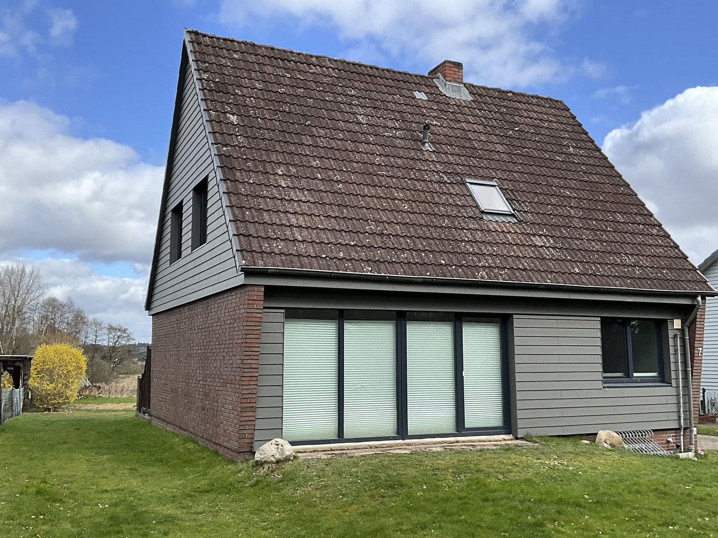 Predaj domu 110 m², pozemek 770 m², Fitzbek, Šlezvicko-Holštajnsko Predaj domu 110 m², pozemek 770 m², Fitzbek, Šlezvicko-Holštajnsko