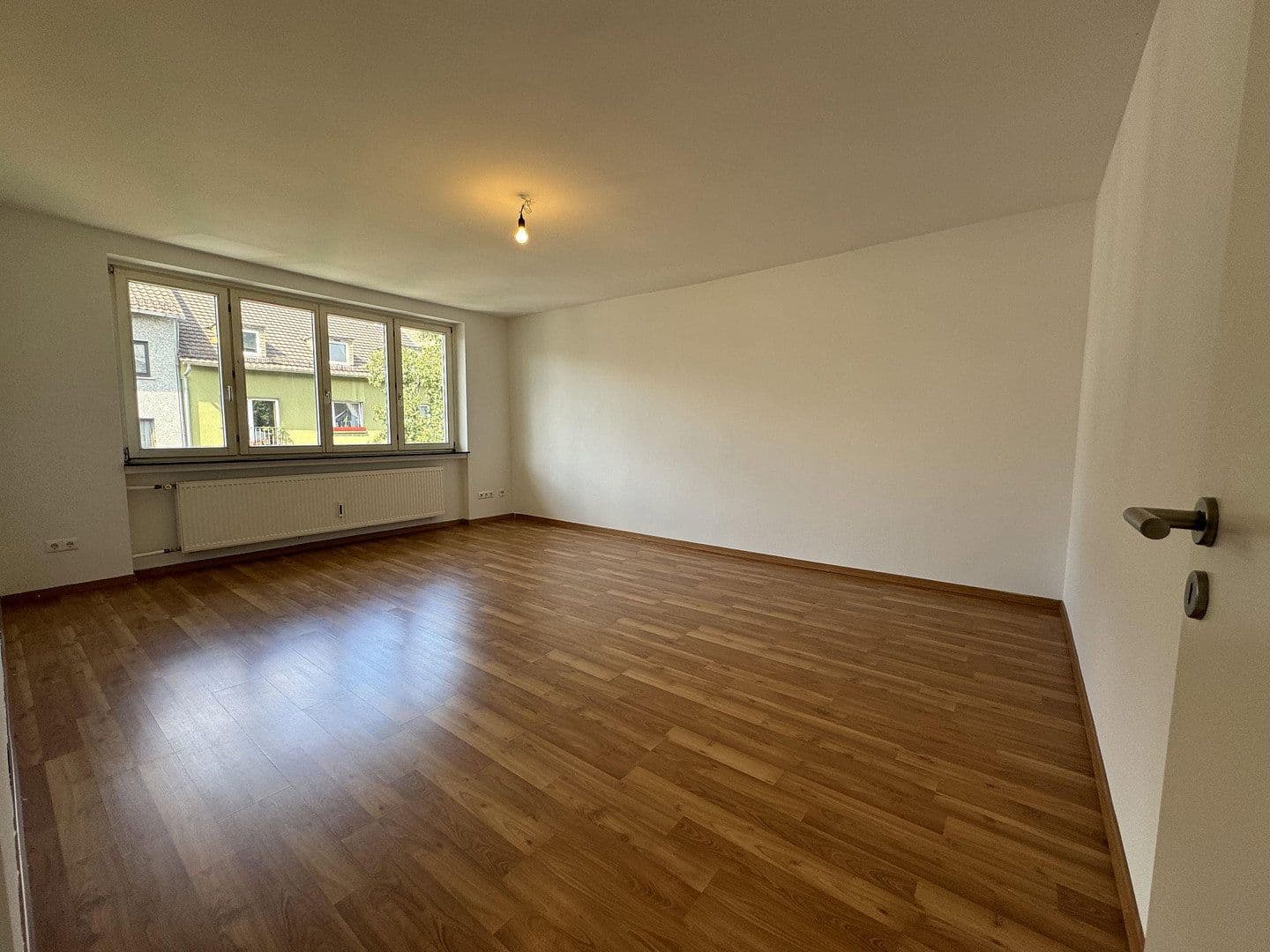 Prenájom bytu 2-izbový 66 m², Berger Straße 100, Frankfurt am Main, Hesensko Prenájom bytu 2-izbový 66 m², Berger Straße 100, Frankfurt am Main, Hesensko