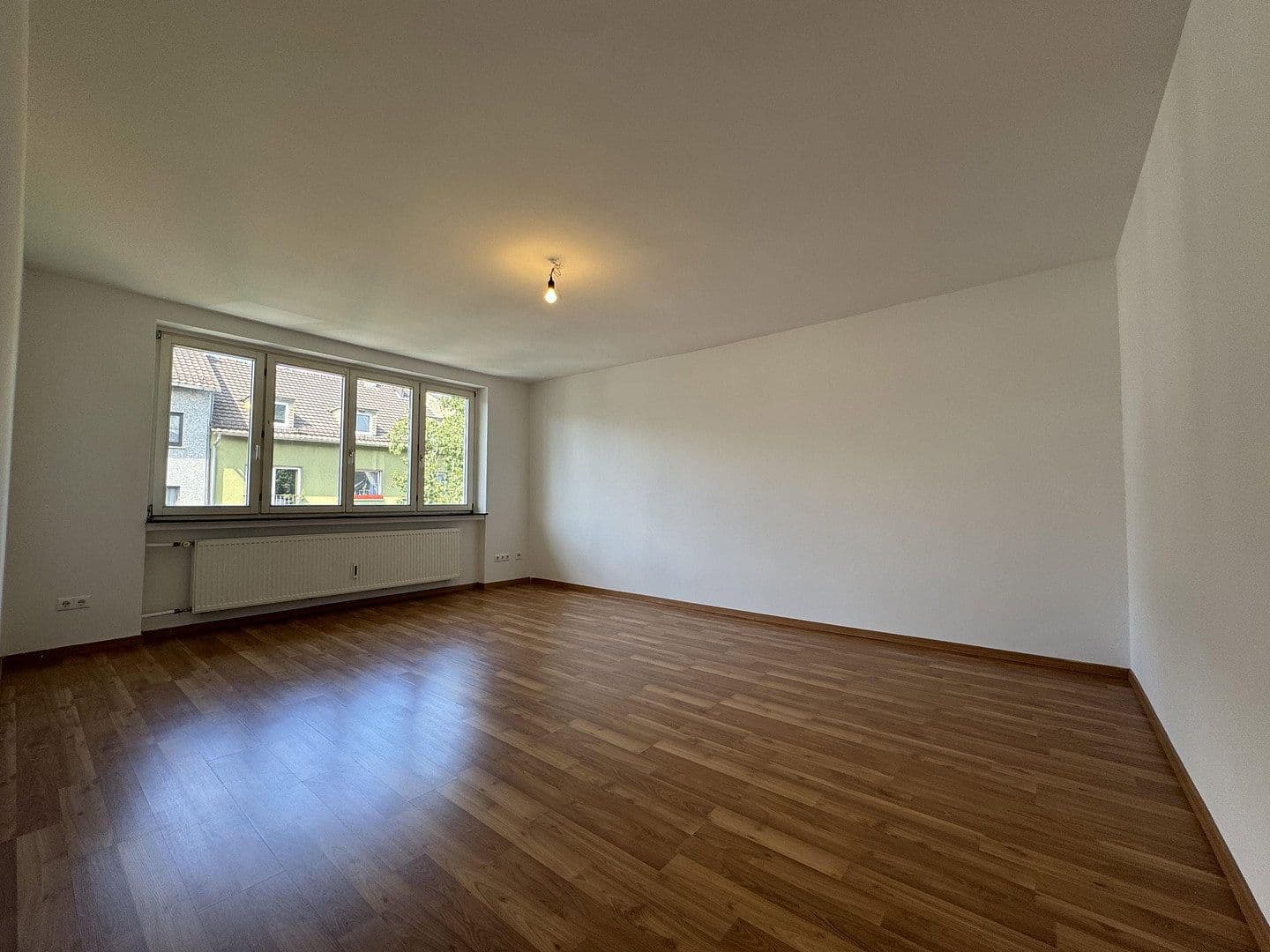 Prenájom bytu 2-izbový 66 m², Berger Straße 100, Frankfurt am Main, Hesensko Prenájom bytu 2-izbový 66 m², Berger Straße 100, Frankfurt am Main, Hesensko