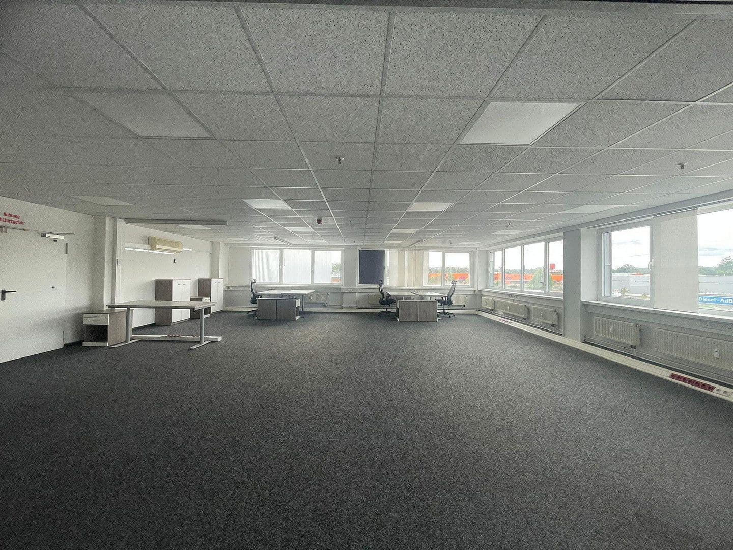 Prenájom kancelárie 25.179 m², Am Huxmühlenbach 7, Osnabrück, Dolné Sasko Prenájom kancelárie 25.179 m², Am Huxmühlenbach 7, Osnabrück, Dolné Sasko