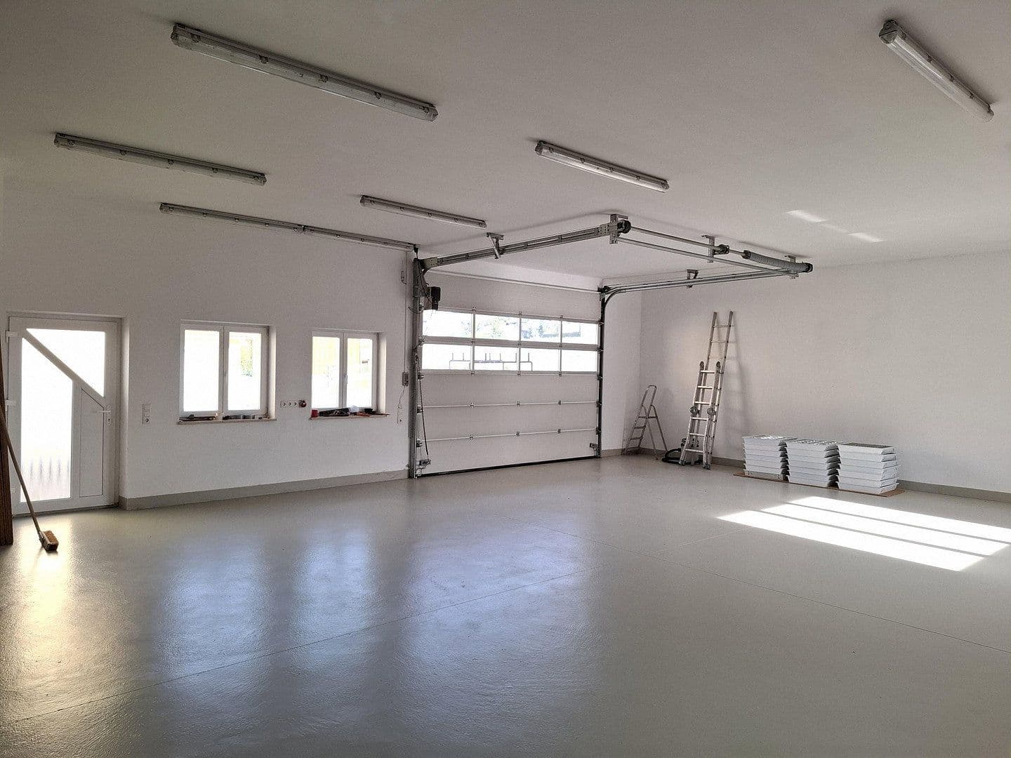 Predaj domu 218 m², pozemek 1.459 m², Hausen, Bavorsko Predaj domu 218 m², pozemek 1.459 m², Hausen, Bavorsko
