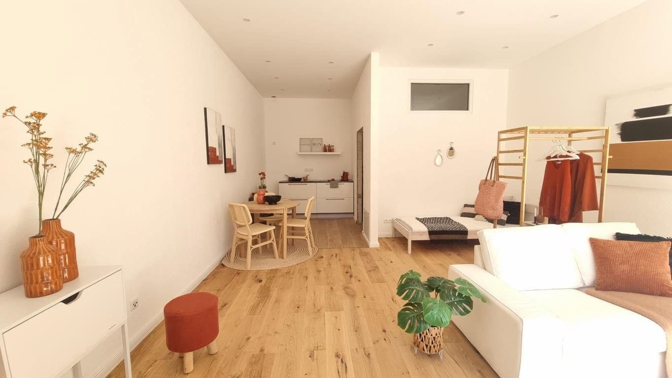 Prenájom bytu 1-izbový 44 m², Schwimmbadstr. 27, Bruchsal, Bádensko-Wurttembersko Prenájom bytu 1-izbový 44 m², Schwimmbadstr. 27, Bruchsal, Bádensko-Wurttembersko