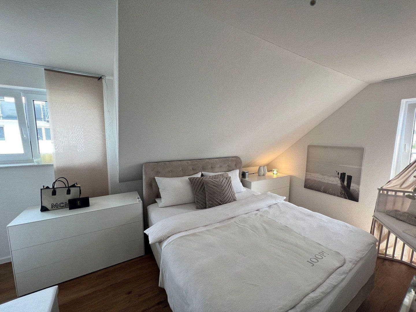 Prenájom bytu 3-izbový 102 m², Schwäbisch Hall, Bádensko-Wurttembersko Prenájom bytu 3-izbový 102 m², Schwäbisch Hall, Bádensko-Wurttembersko