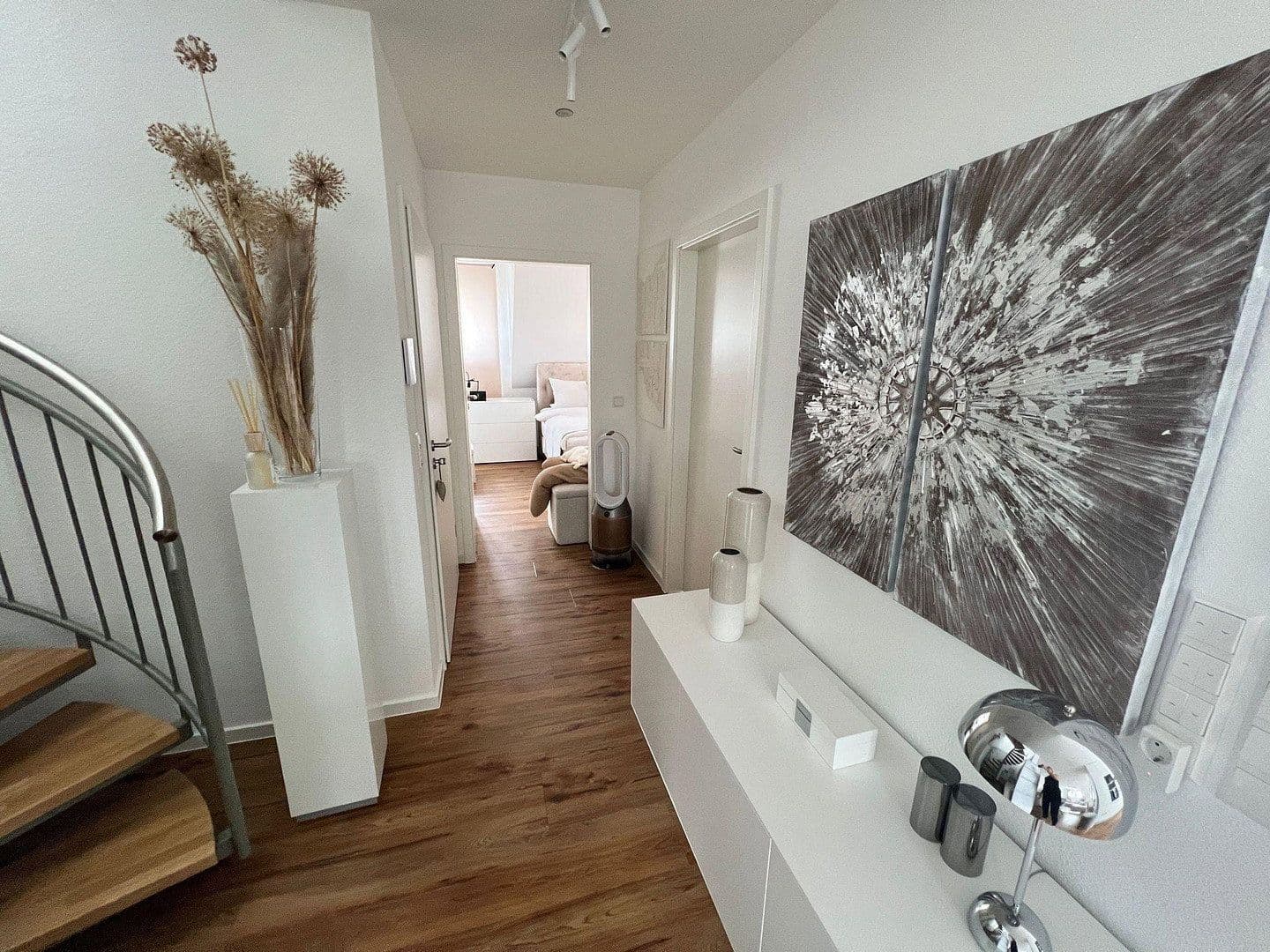 Prenájom bytu 3-izbový 102 m², Schwäbisch Hall, Bádensko-Wurttembersko Prenájom bytu 3-izbový 102 m², Schwäbisch Hall, Bádensko-Wurttembersko