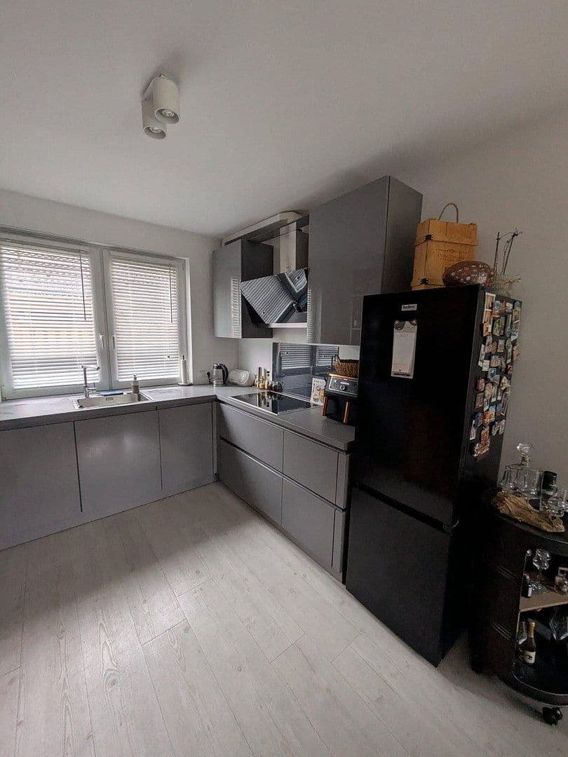 Prenájom domu 124 m², pozemek 250 m², Quickborn, Šlezvicko-Holštajnsko Prenájom domu 124 m², pozemek 250 m², Quickborn, Šlezvicko-Holštajnsko