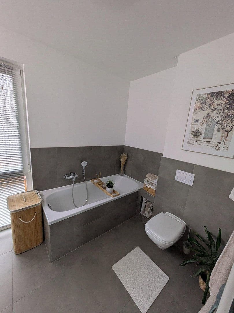 Prenájom domu 124 m², pozemek 250 m², Quickborn, Šlezvicko-Holštajnsko Prenájom domu 124 m², pozemek 250 m², Quickborn, Šlezvicko-Holštajnsko