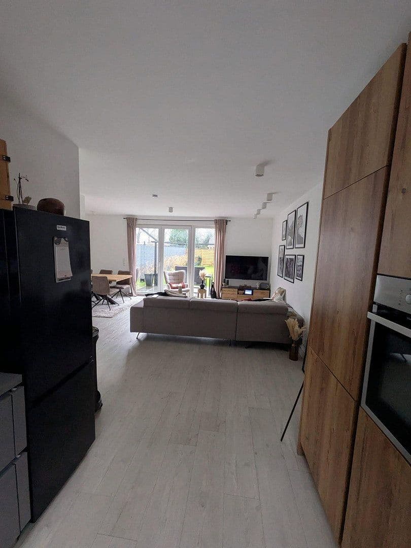 Prenájom domu 124 m², pozemek 250 m², Quickborn, Šlezvicko-Holštajnsko Prenájom domu 124 m², pozemek 250 m², Quickborn, Šlezvicko-Holštajnsko