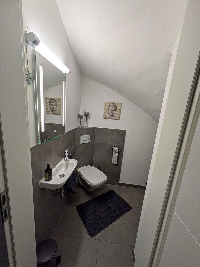 Prenájom domu 124 m², pozemek 250 m², Quickborn, Šlezvicko-Holštajnsko Prenájom domu 124 m², pozemek 250 m², Quickborn, Šlezvicko-Holštajnsko