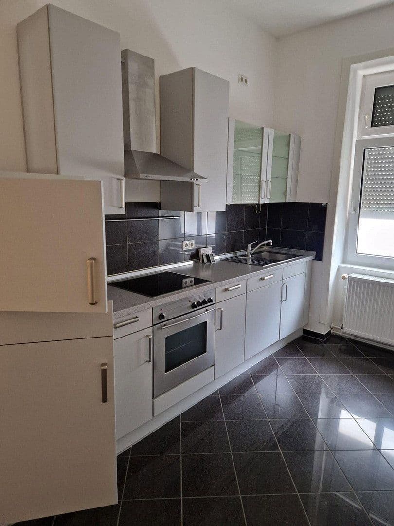 Prenájom bytu 2-izbový 57 m², Am Alten See 12, Frankfurt, Hesensko Prenájom bytu 2-izbový 57 m², Am Alten See 12, Frankfurt, Hesensko