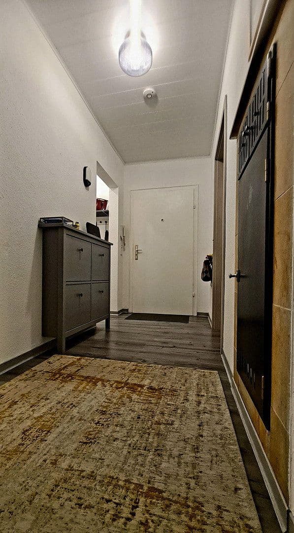 Prenájom bytu 3-izbový 70 m², Holteiweg 20B, Stuttgart, Bádensko-Wurttembersko Prenájom bytu 3-izbový 70 m², Holteiweg 20B, Stuttgart, Bádensko-Wurttembersko